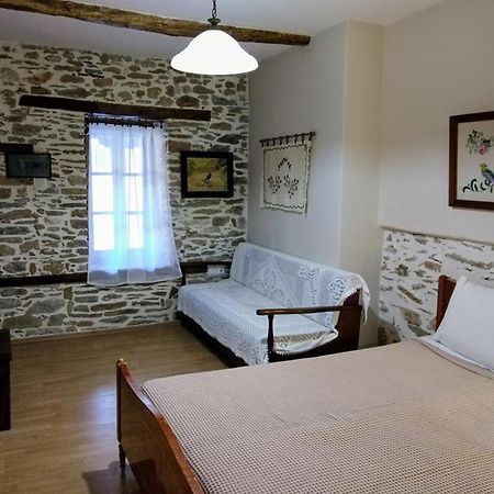 Ξενώνας Το Πέτρινο 2 Keramídhion Dış mekan fotoğraf